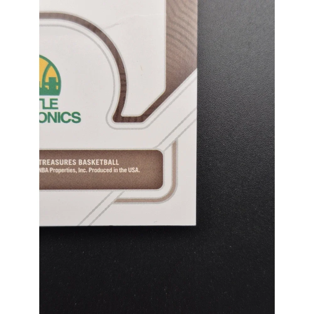 2022 National Treasures Dale Ellis #RM-DEL  Retro‎ Materials /99 Supersonics